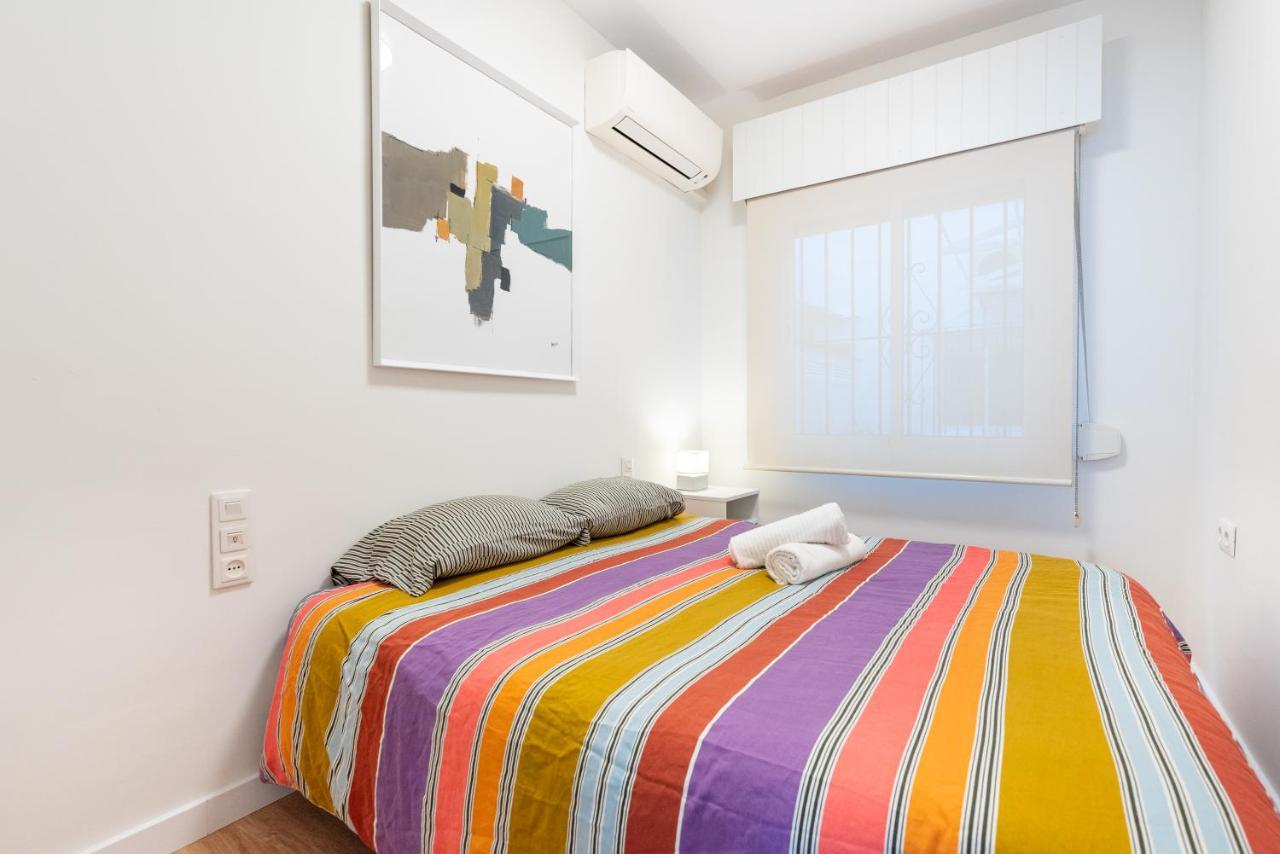 Appartement Plaza Del Teatro à Málaga Extérieur photo