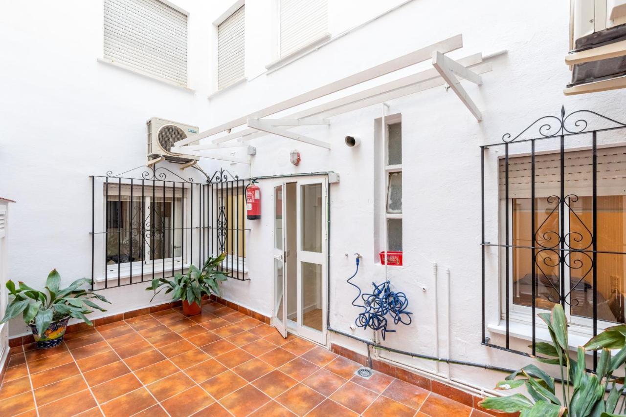 Appartement Plaza Del Teatro à Málaga Extérieur photo